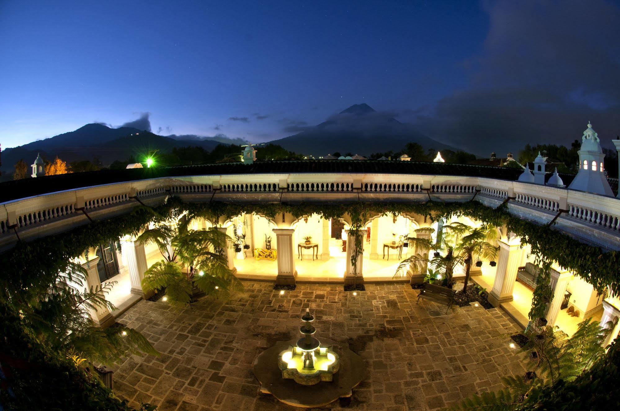 Pensativo House Hotel (Adults Only) أنتيغوا غواتيمالا المظهر الخارجي الصورة