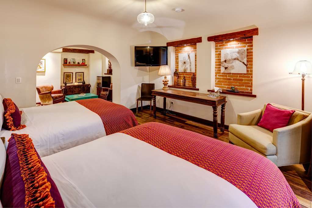 Pensativo House Hotel (Adults Only) أنتيغوا غواتيمالا الغرفة الصورة